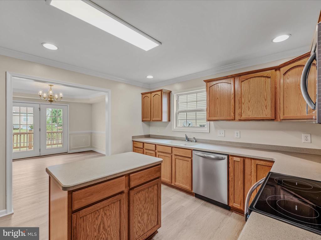 78 DIAMANTE DRIVE