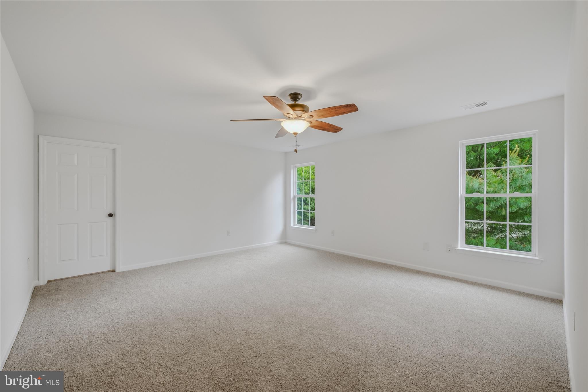 463 RICHWOOD HALL ROAD