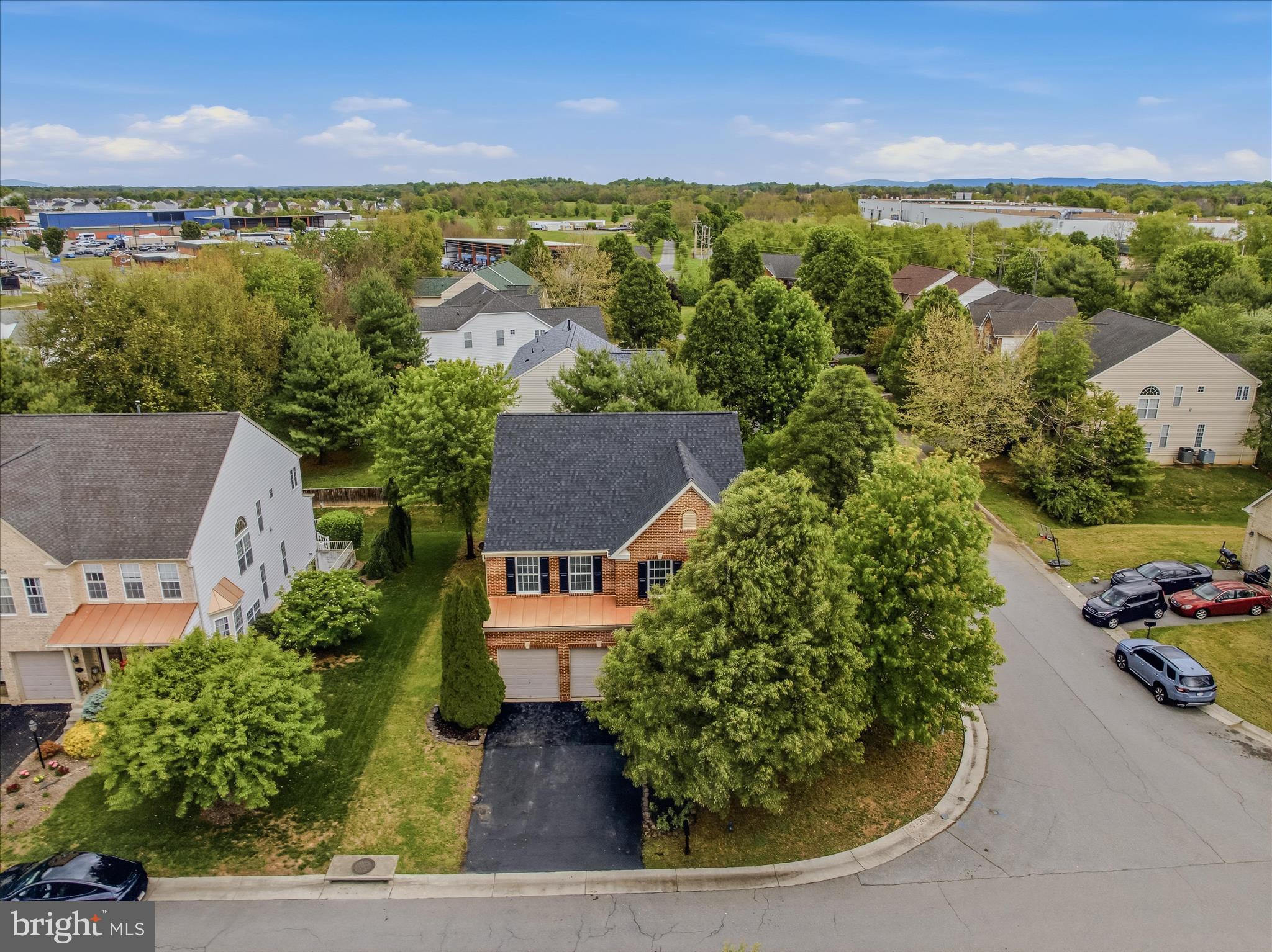 463 RICHWOOD HALL ROAD