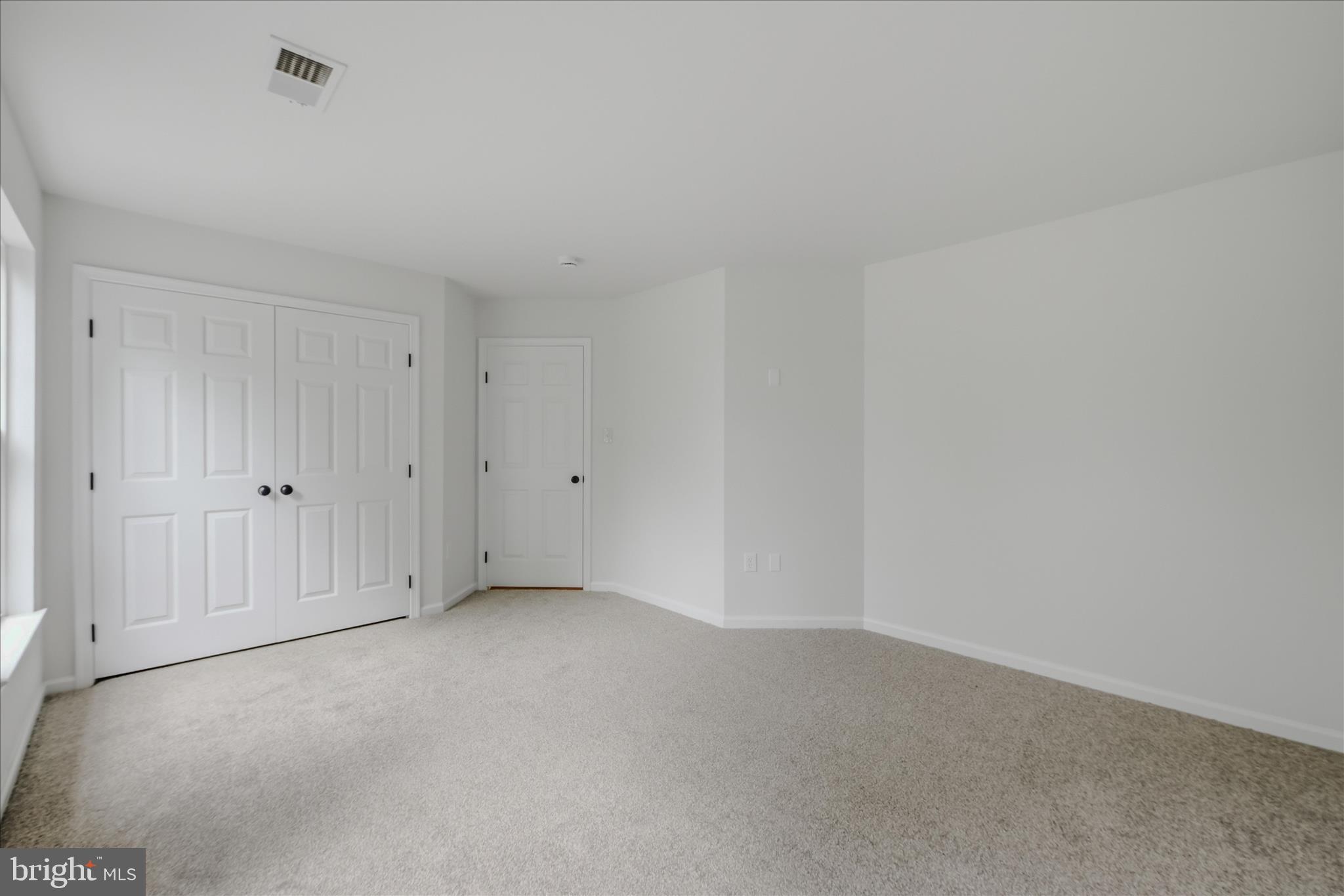 463 RICHWOOD HALL ROAD