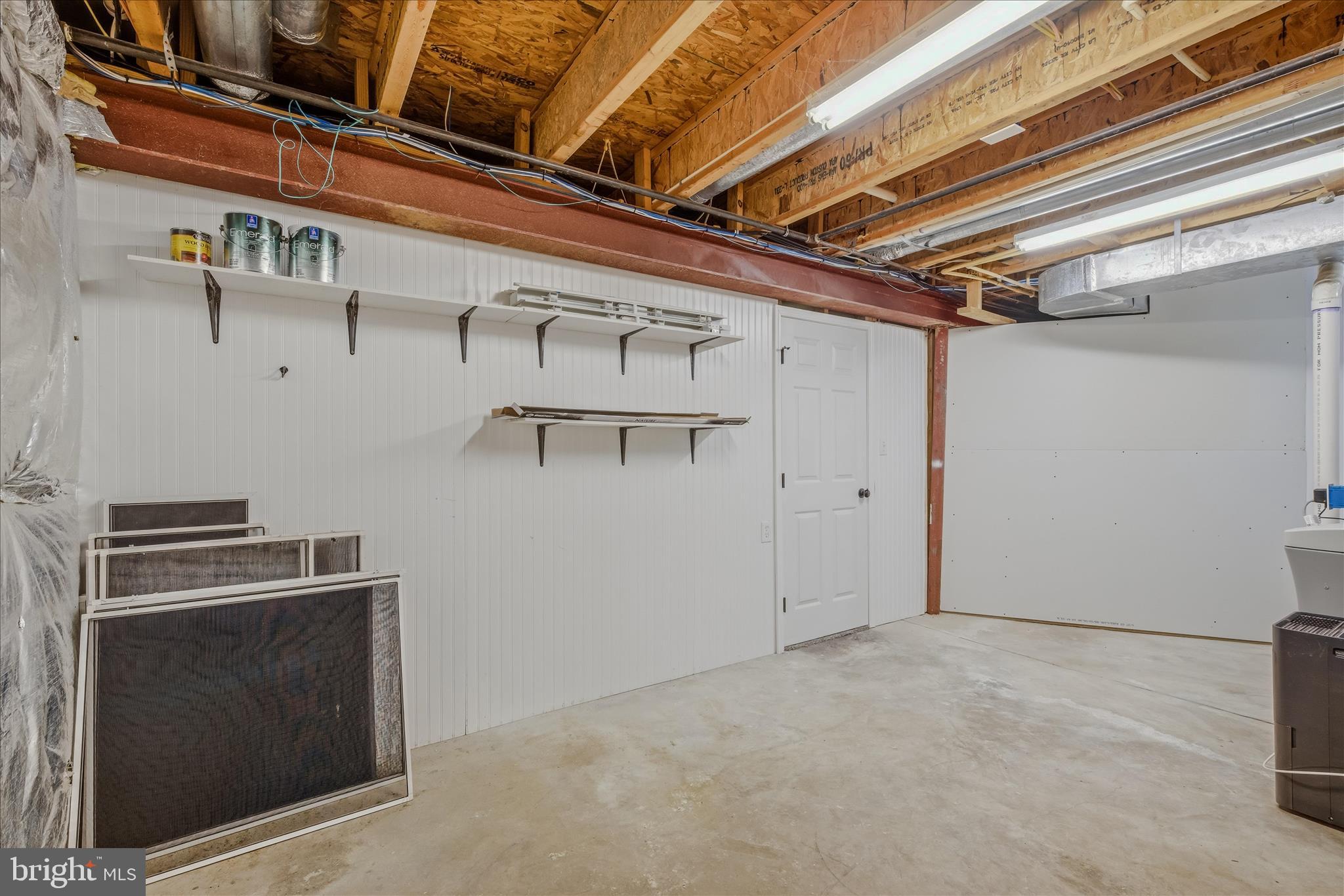 463 RICHWOOD HALL ROAD