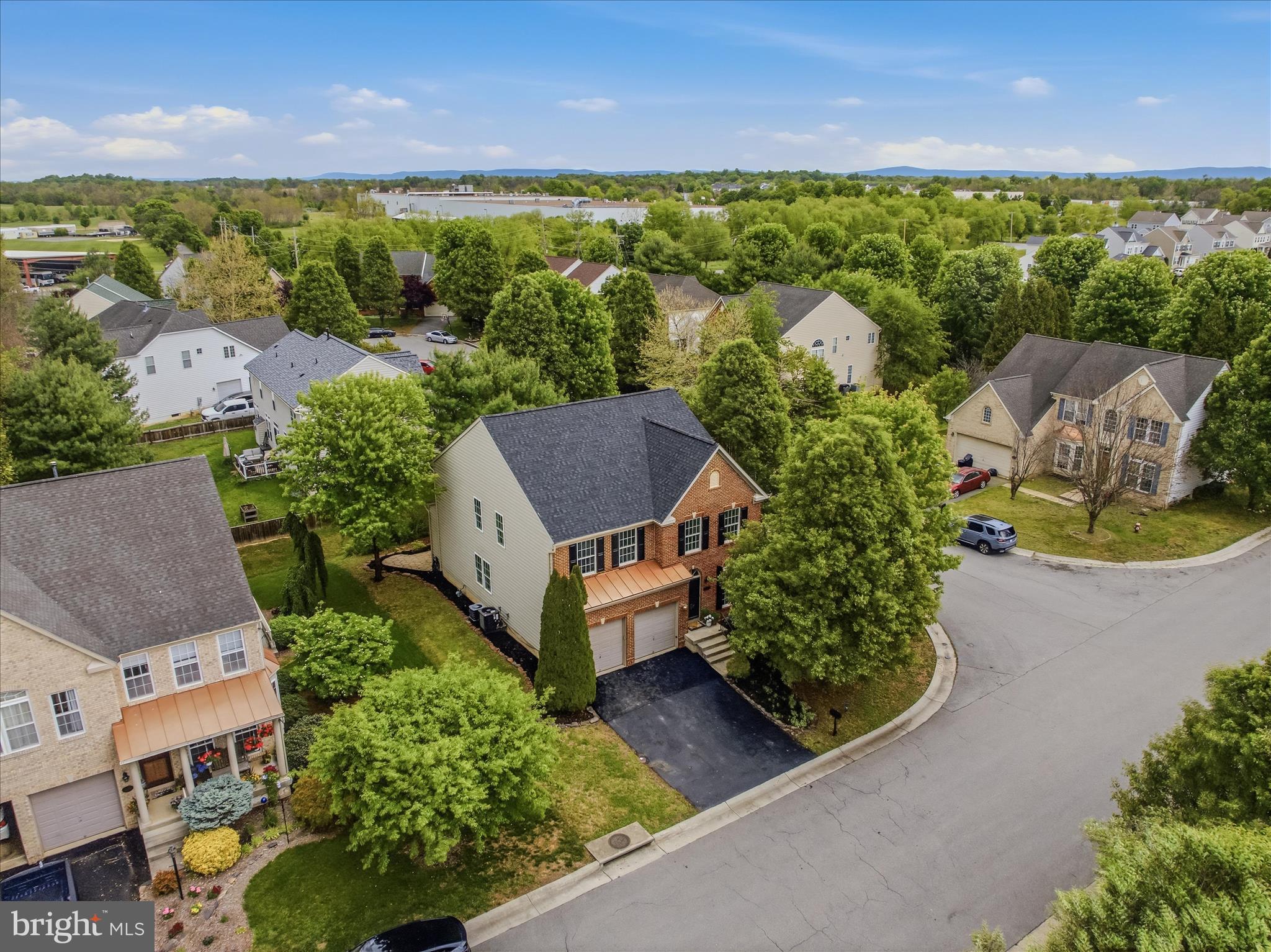 463 RICHWOOD HALL ROAD