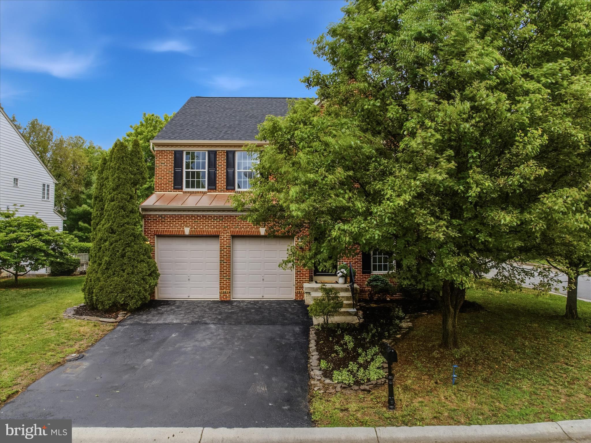 463 RICHWOOD HALL ROAD