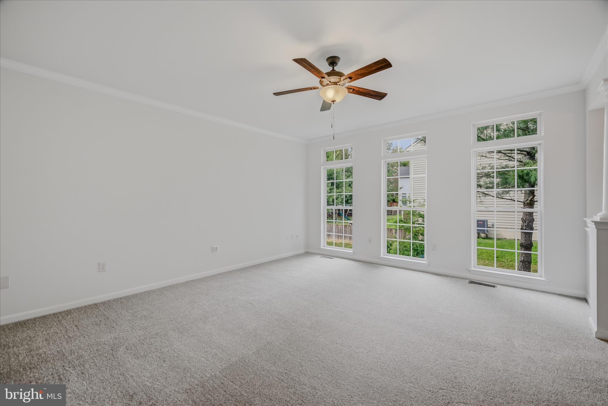 463 RICHWOOD HALL ROAD