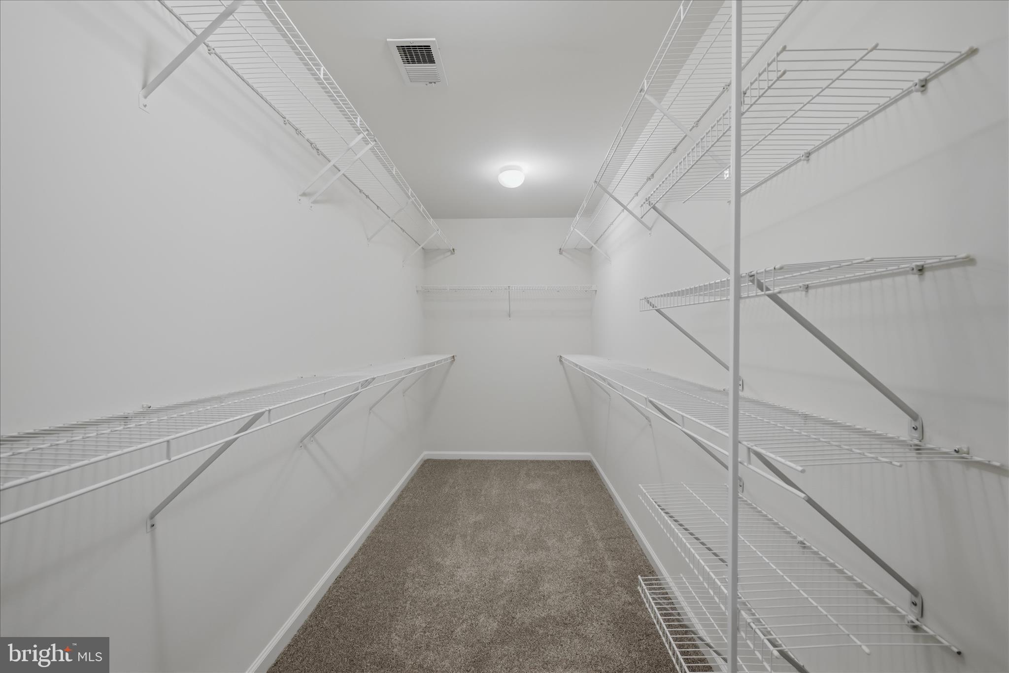 463 RICHWOOD HALL ROAD