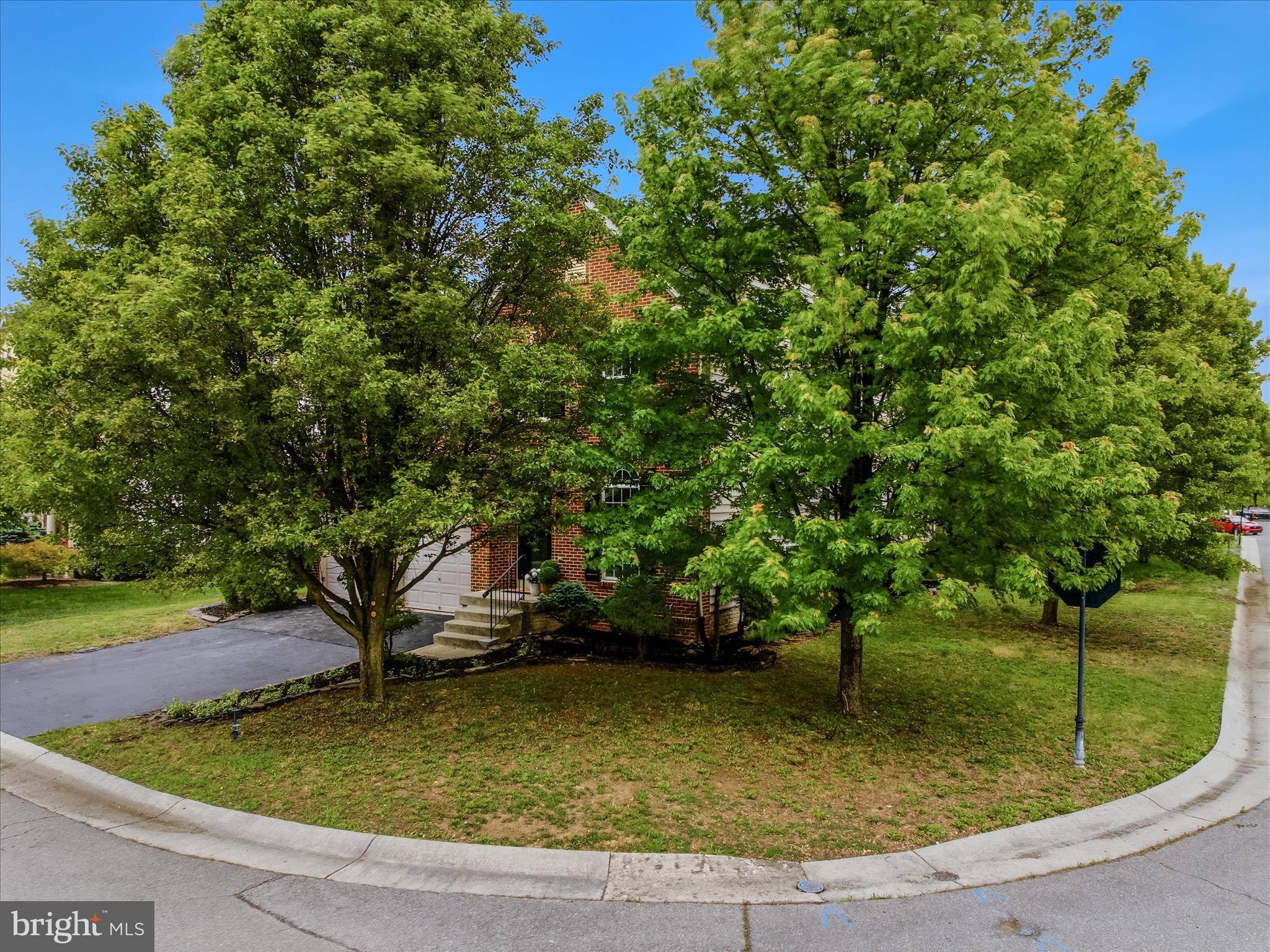 463 RICHWOOD HALL ROAD