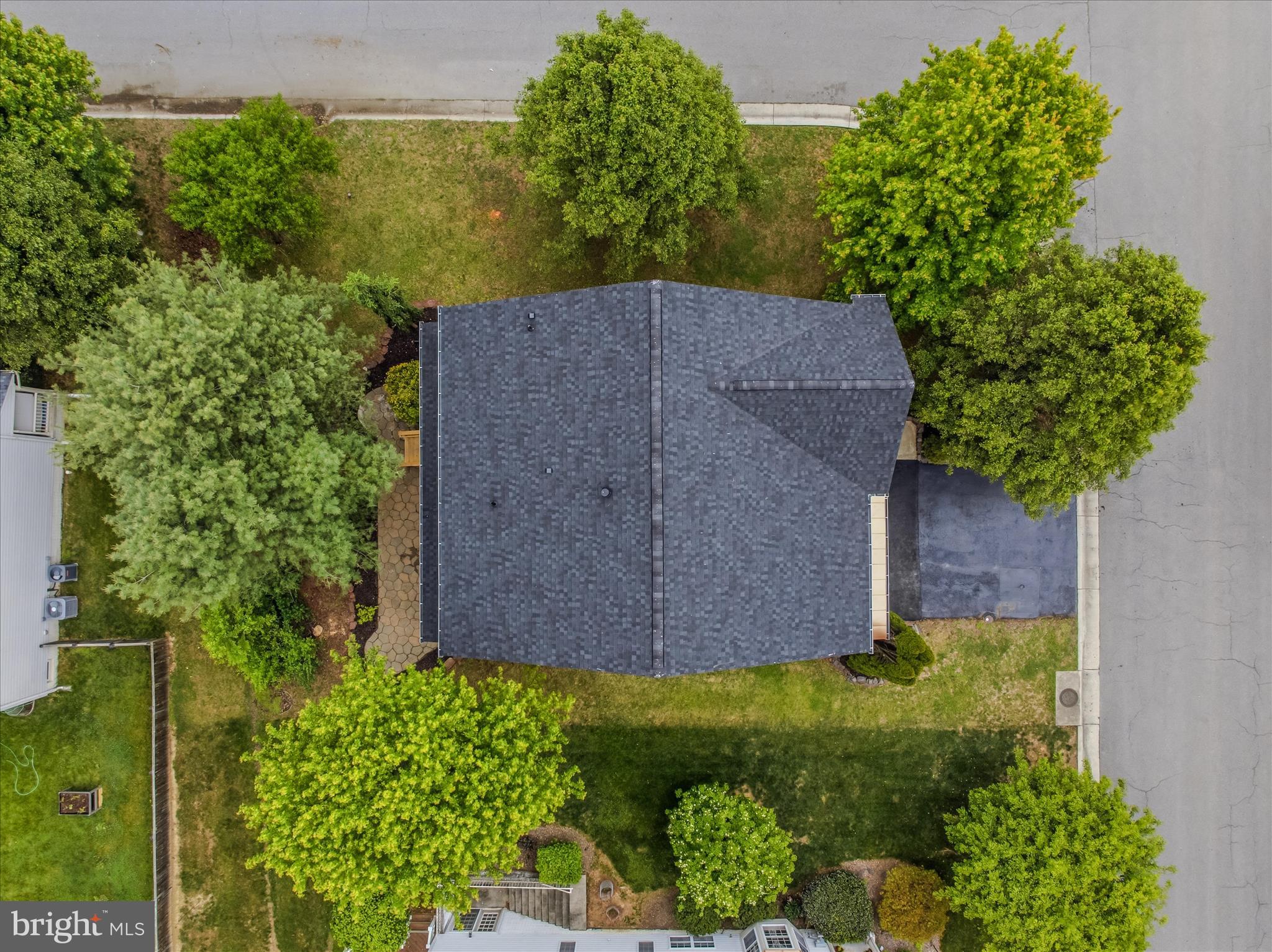 463 RICHWOOD HALL ROAD