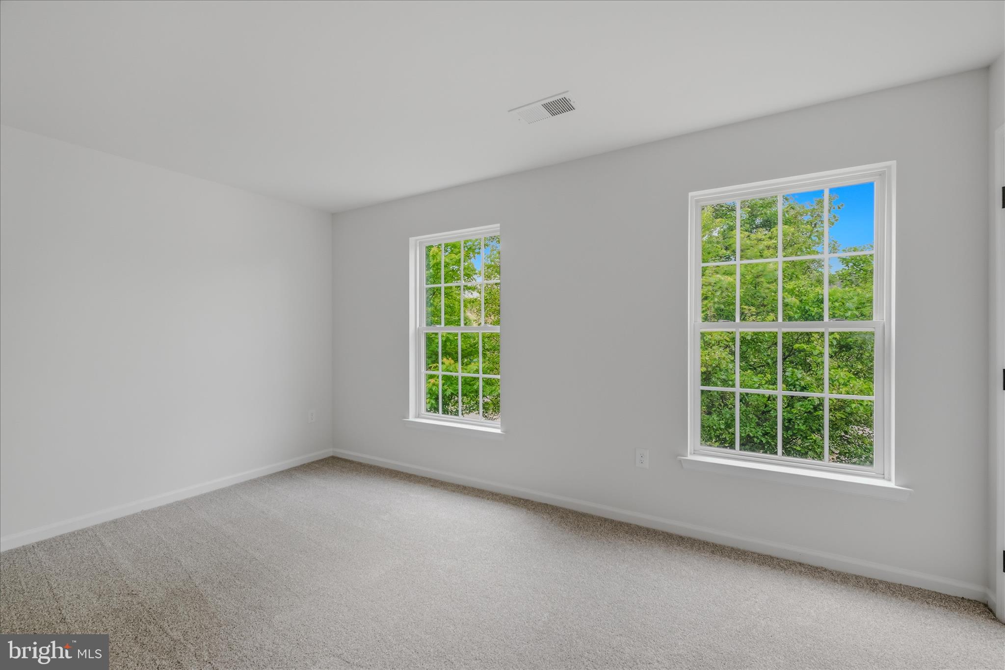 463 RICHWOOD HALL ROAD