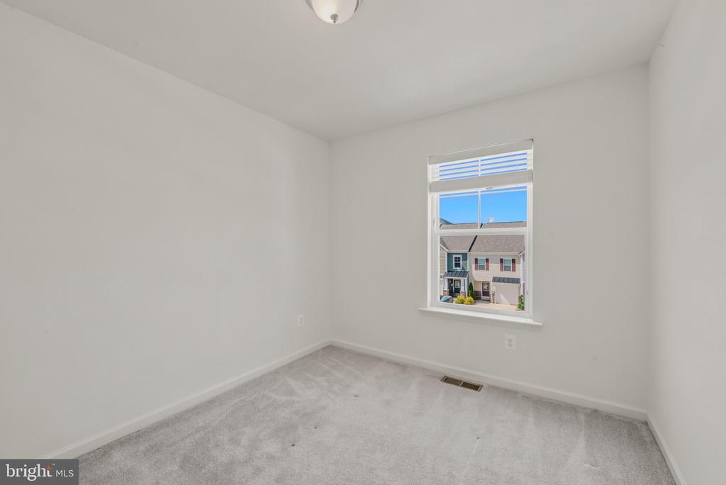 242 CHARTERHOUSE STREET