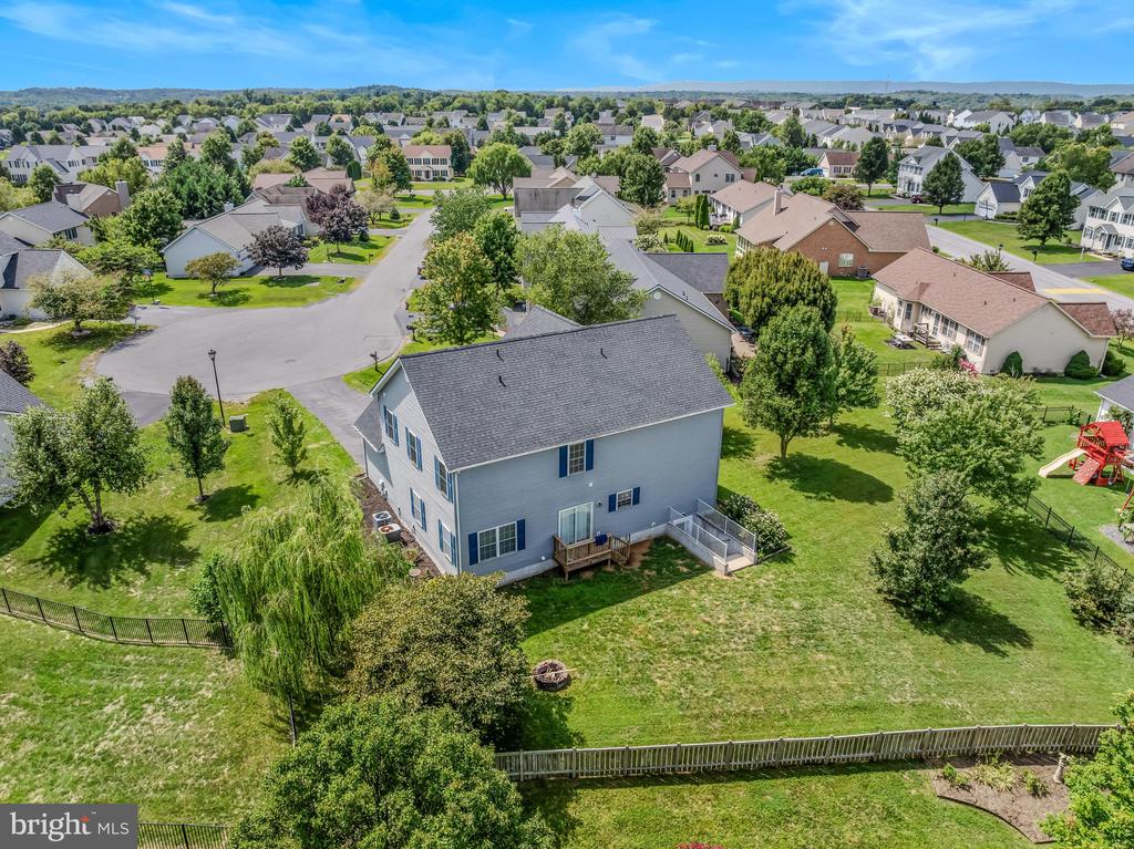 79 WILLINGHAM WAY