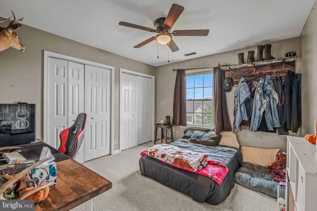 79 WILLINGHAM WAY