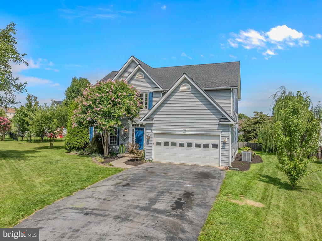 79 WILLINGHAM WAY