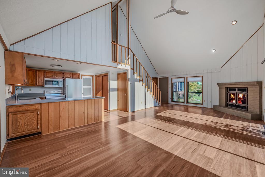 467 TECUMSEH TRAIL