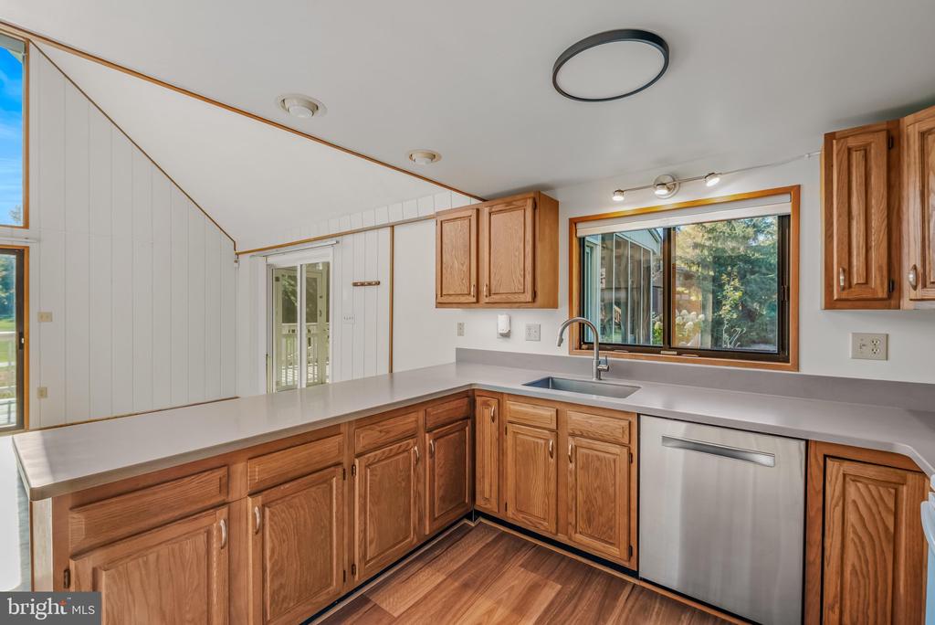 467 TECUMSEH TRAIL