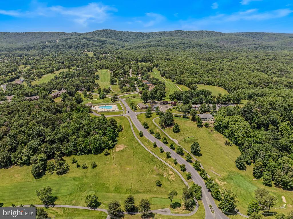 467 TECUMSEH TRAIL