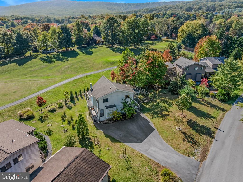 467 TECUMSEH TRAIL