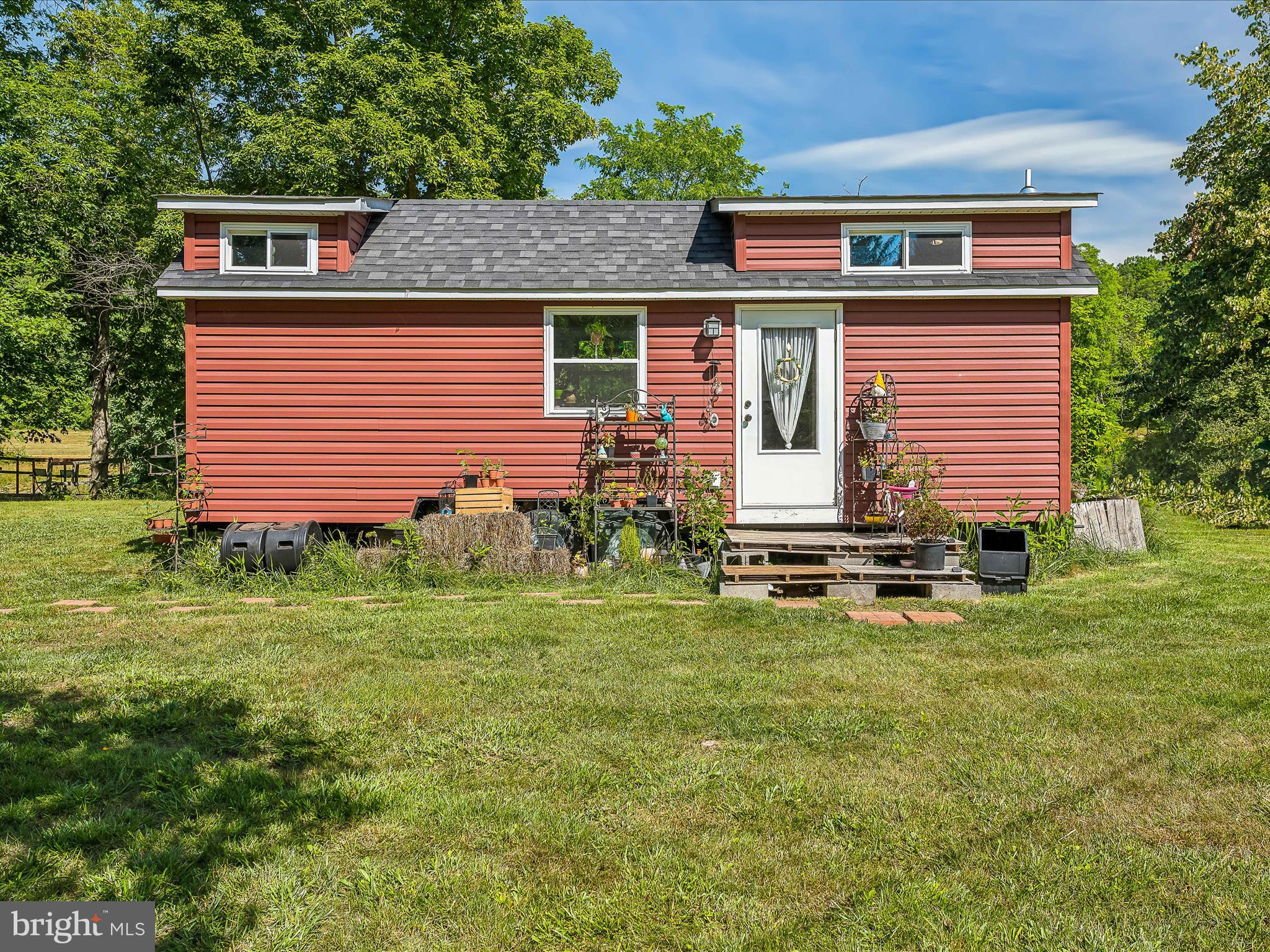225 RIVER DRIVE