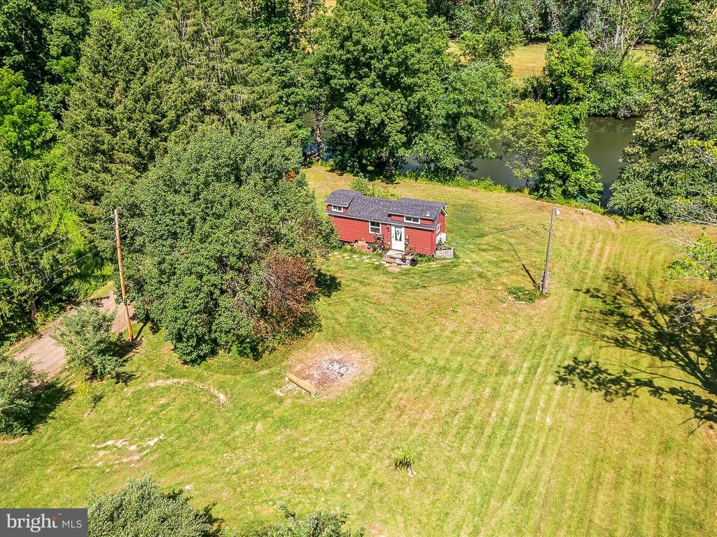 225 RIVER DRIVE