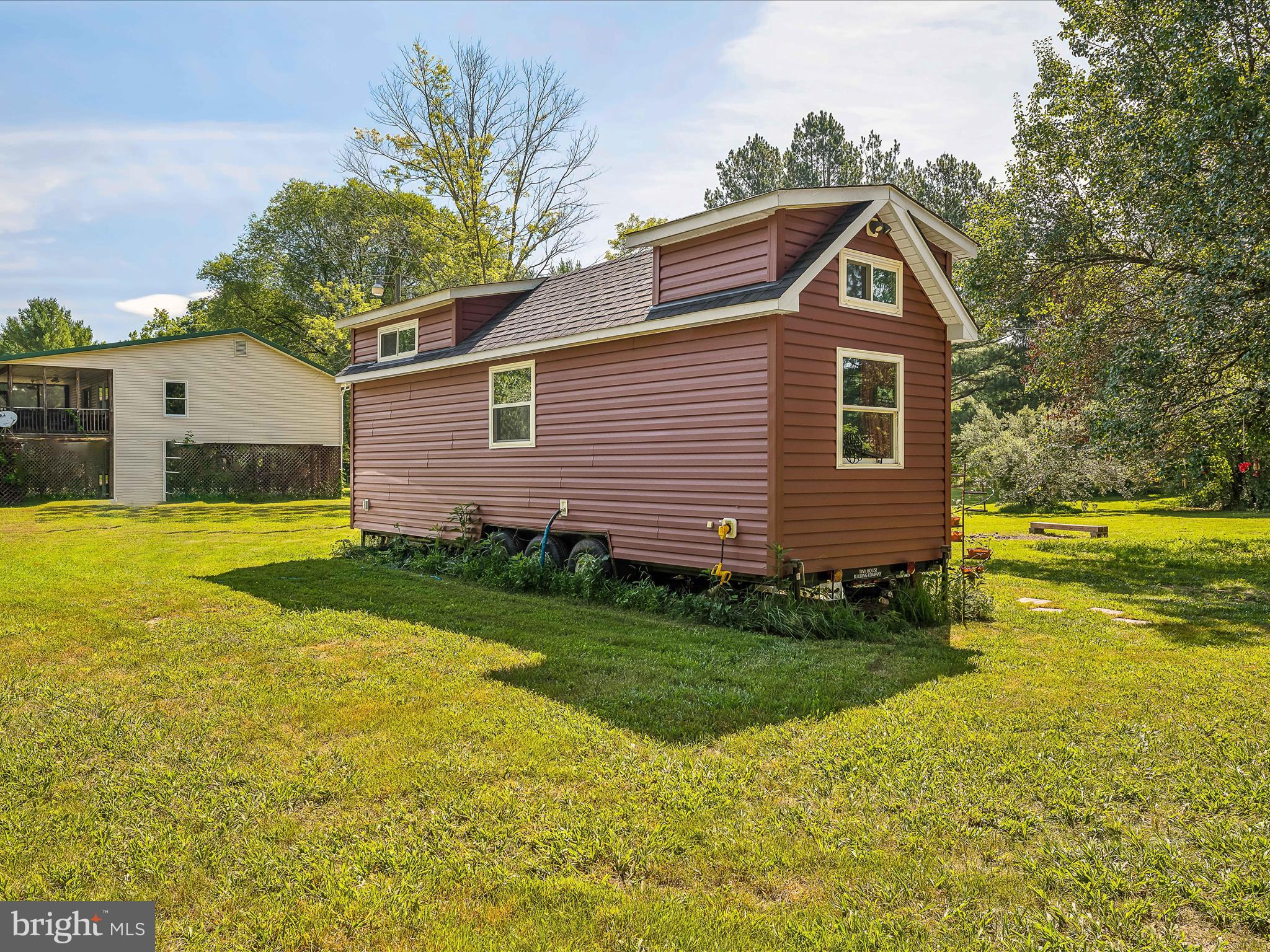 225 RIVER DRIVE