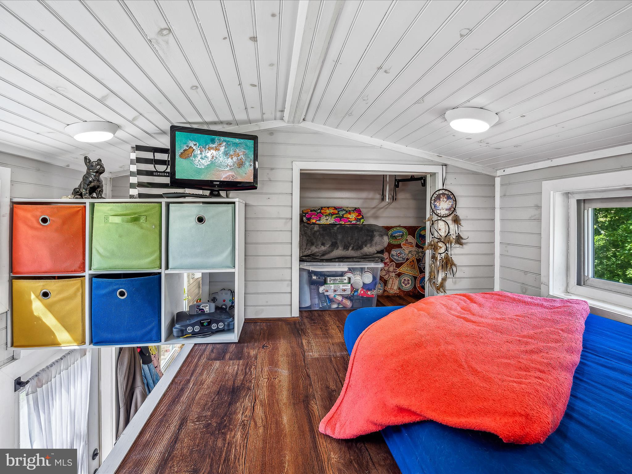 225 RIVER DRIVE
