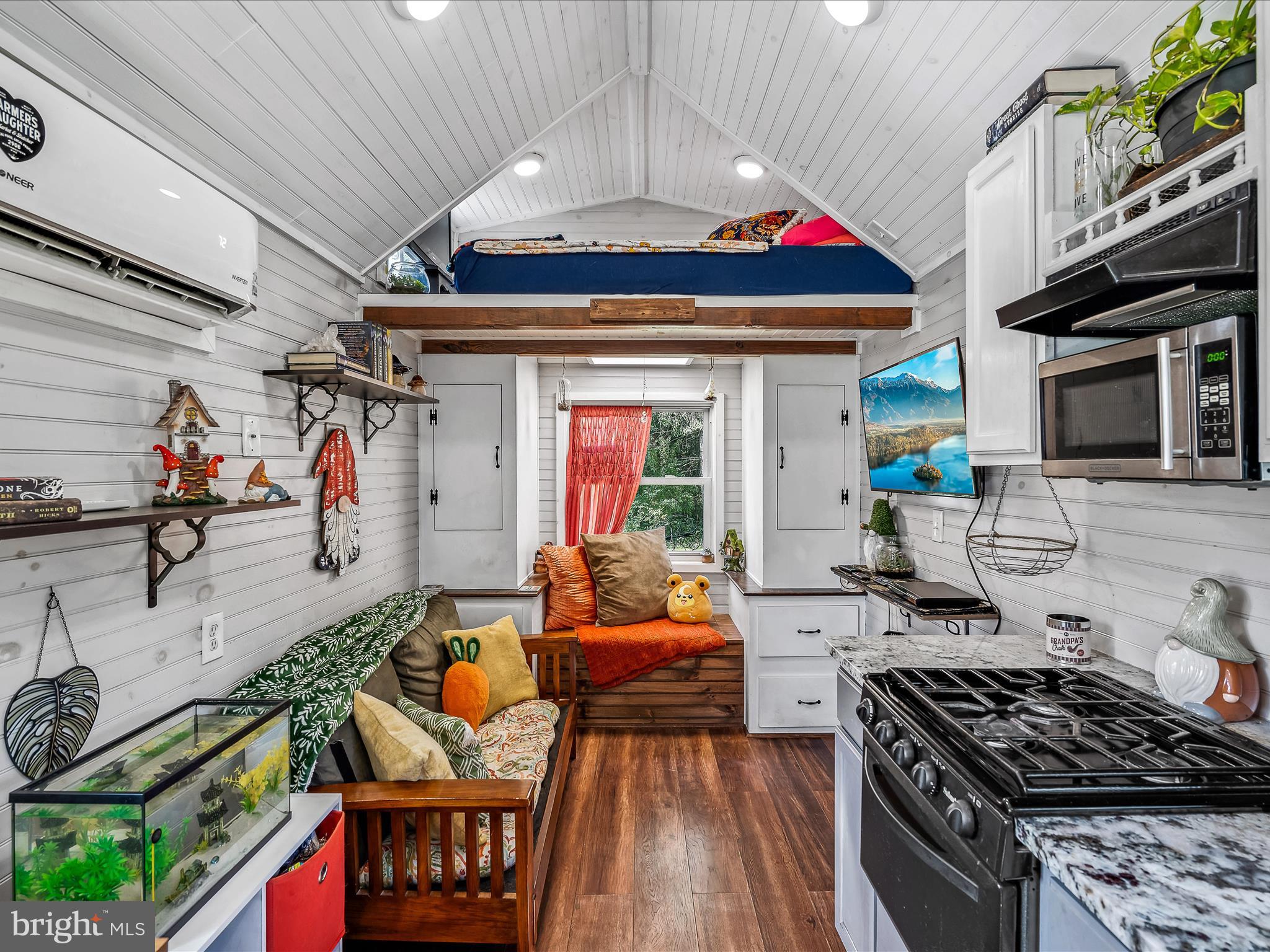 225 RIVER DRIVE