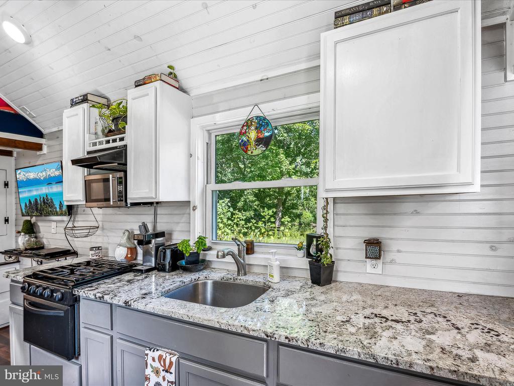 225 RIVER DRIVE