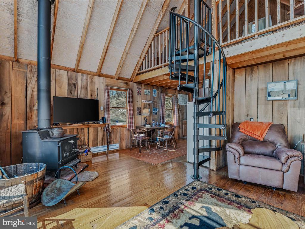 1144 TOWER ROAD