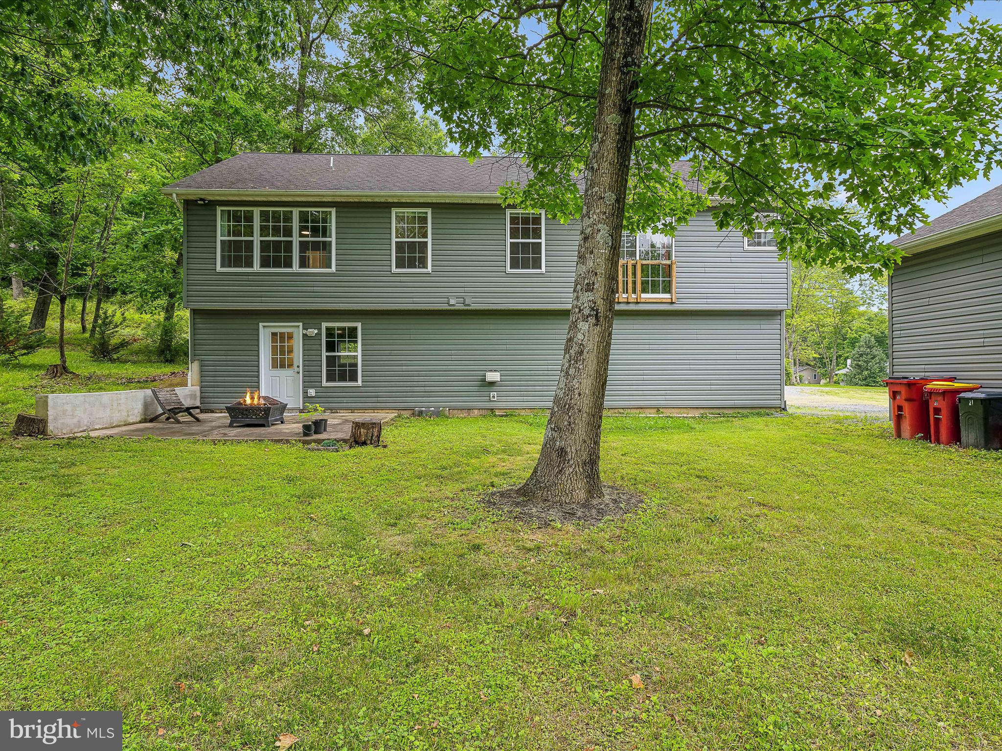 21 PRESLEY LANE