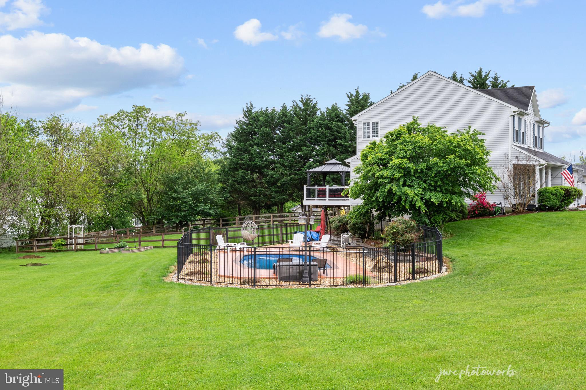 365 STAFFORD LANE