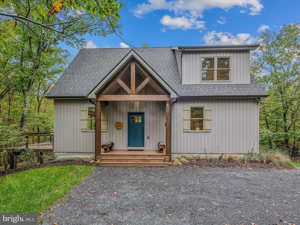 380 CIELO LANE
