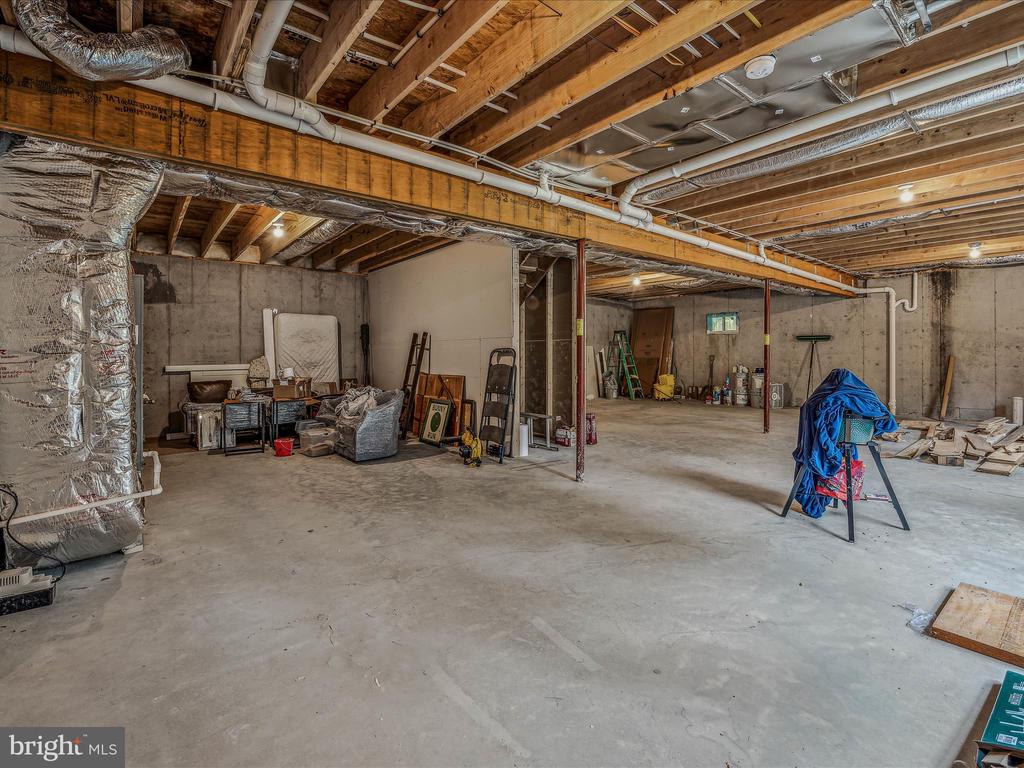 380 CIELO LANE