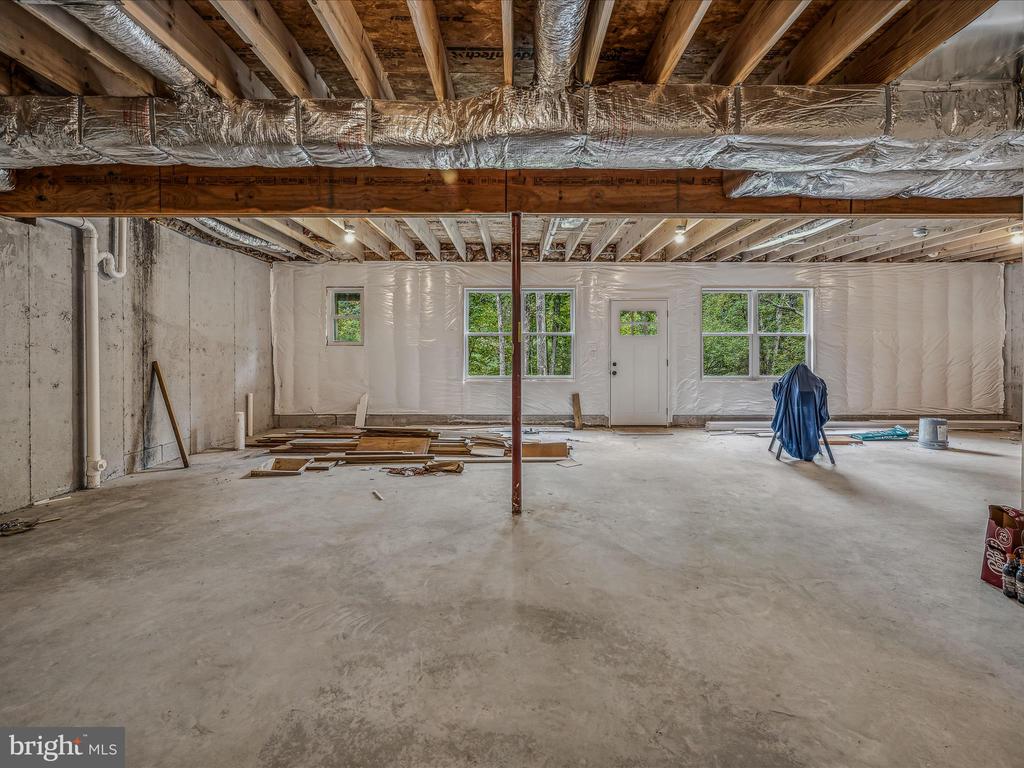 380 CIELO LANE
