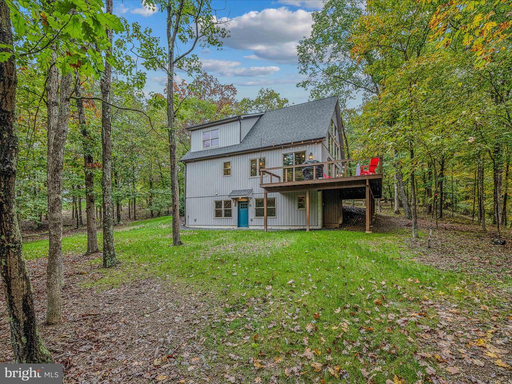 380 CIELO LANE