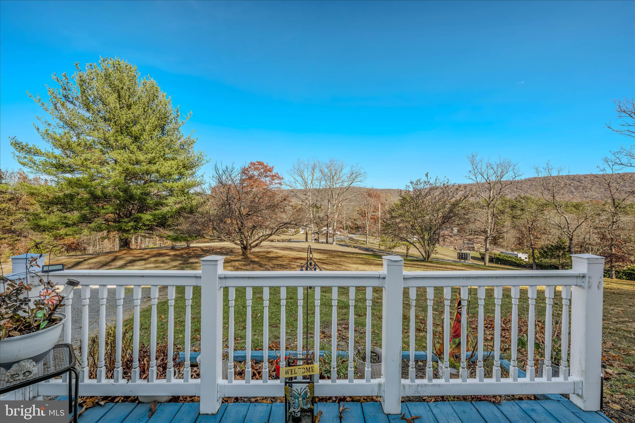 35 SLEEPYVIEW LANE