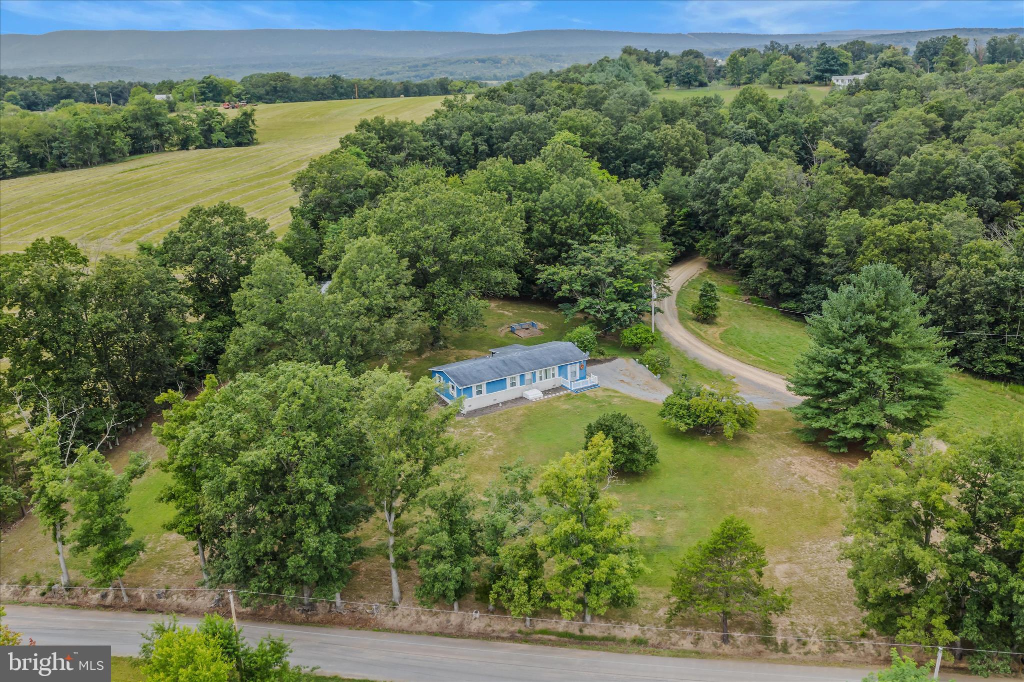35 SLEEPYVIEW LANE