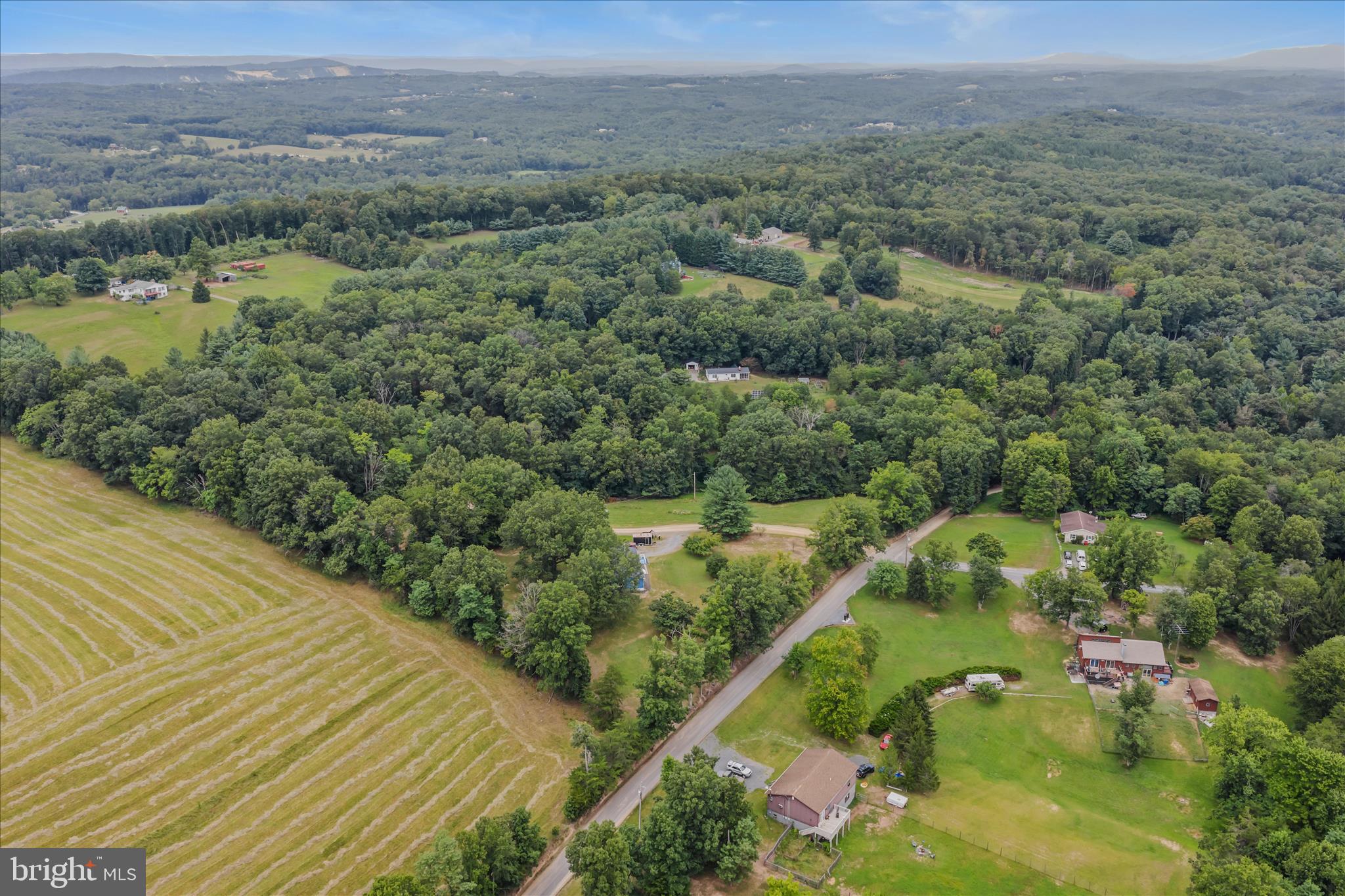 35 SLEEPYVIEW LANE