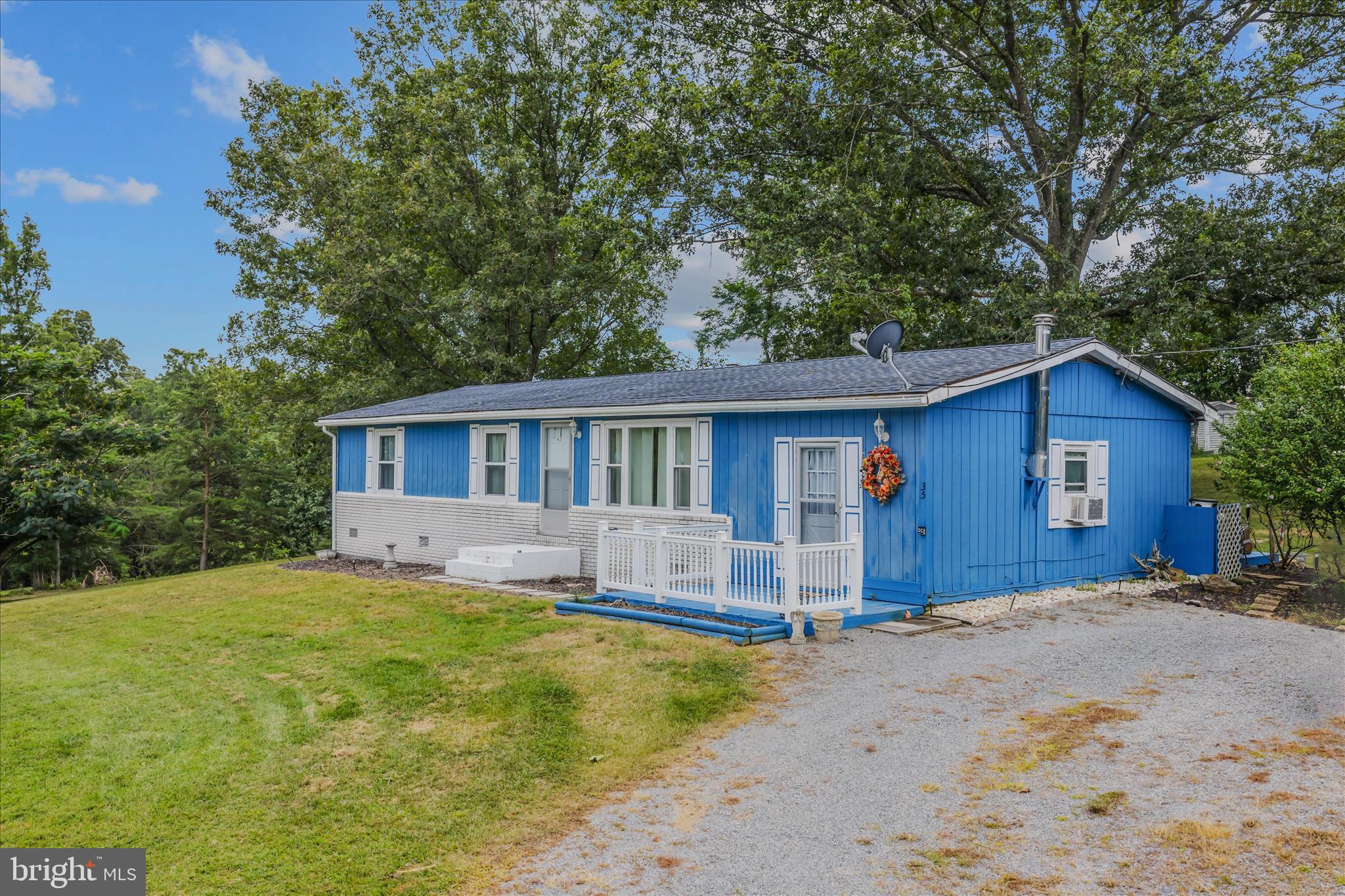35 SLEEPYVIEW LANE