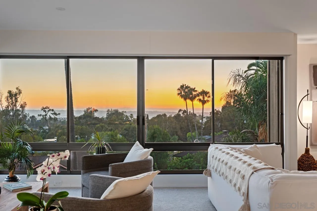 3161 1st Ave Unit 3s