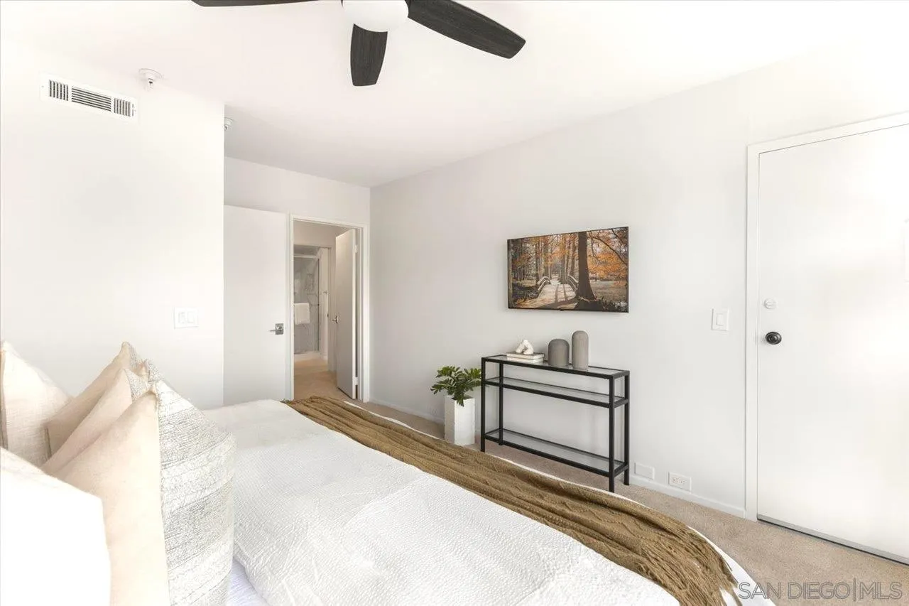 3161 1st Ave Unit 3s