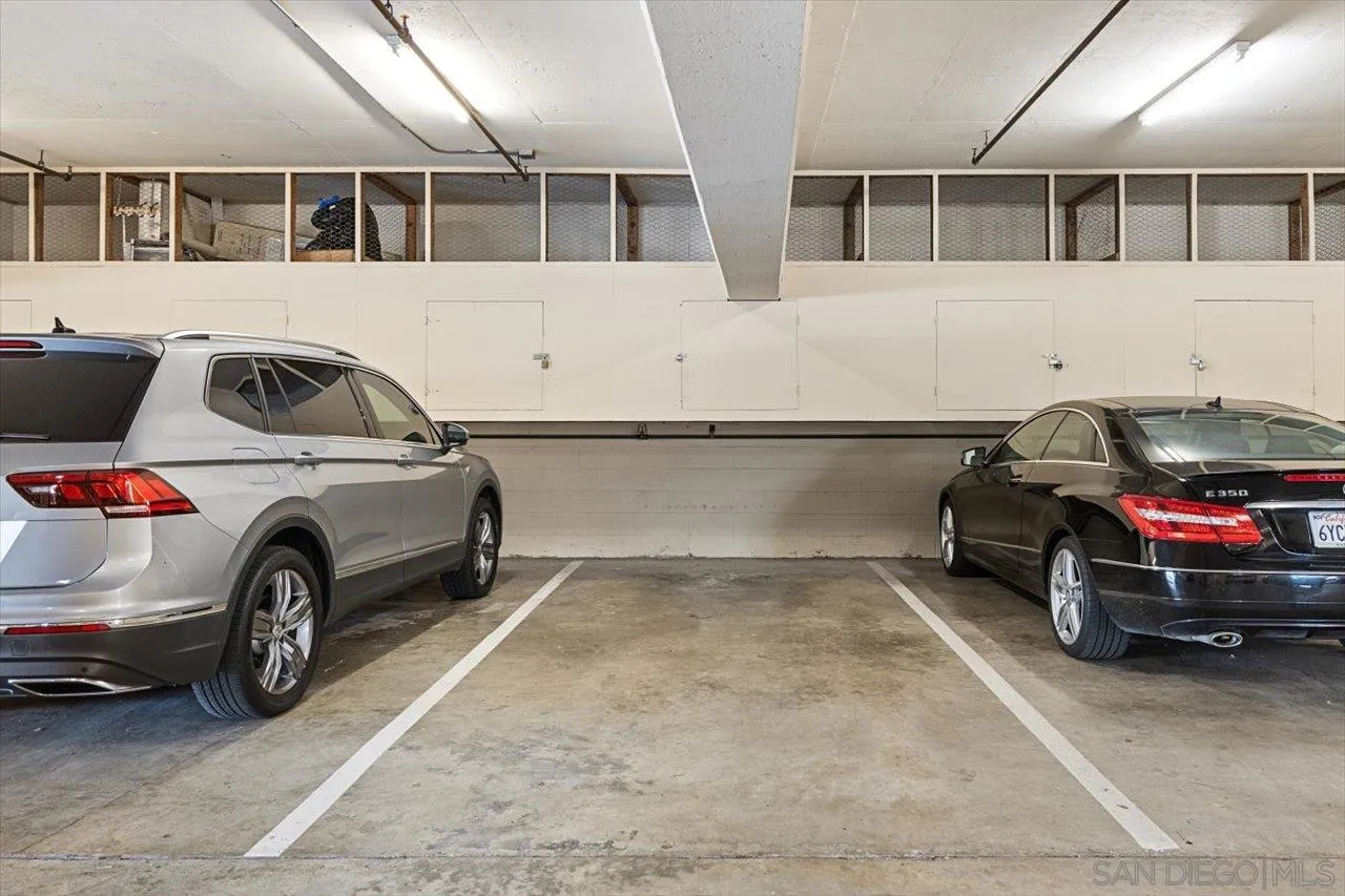 3161 1st Ave Unit 3s