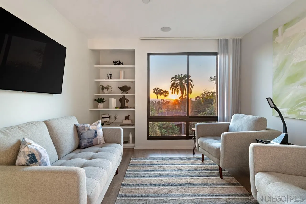 3161 1st Ave Unit 3s