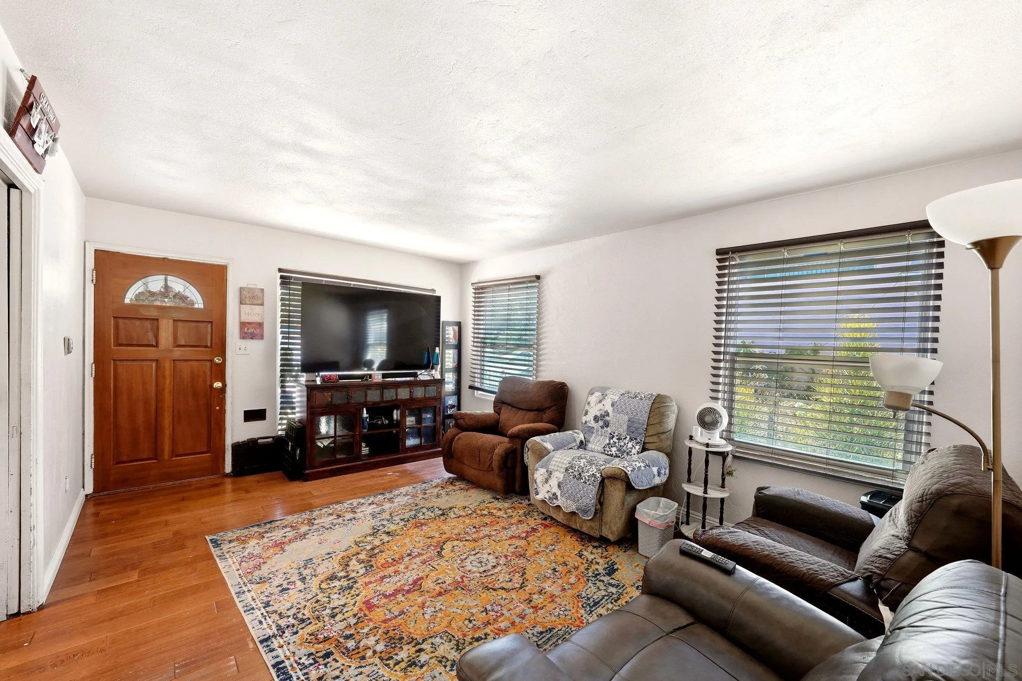 6020 Streamview Dr