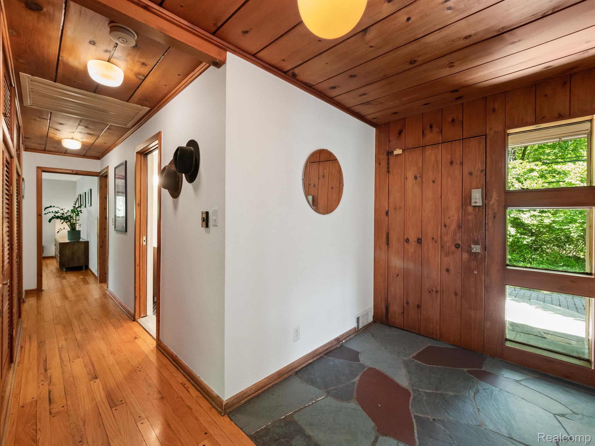 5151 N ADAMS Road