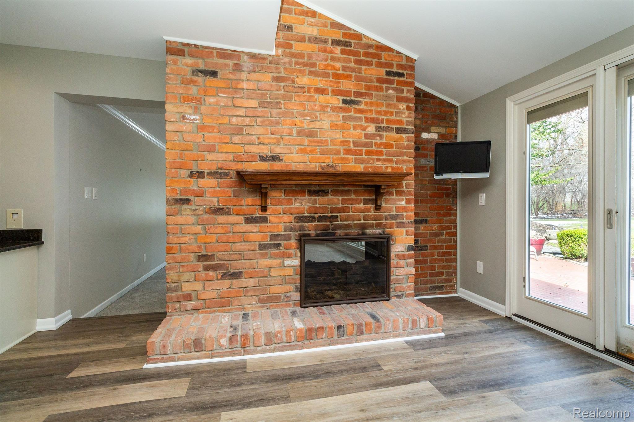 3725 BURNING TREE Drive