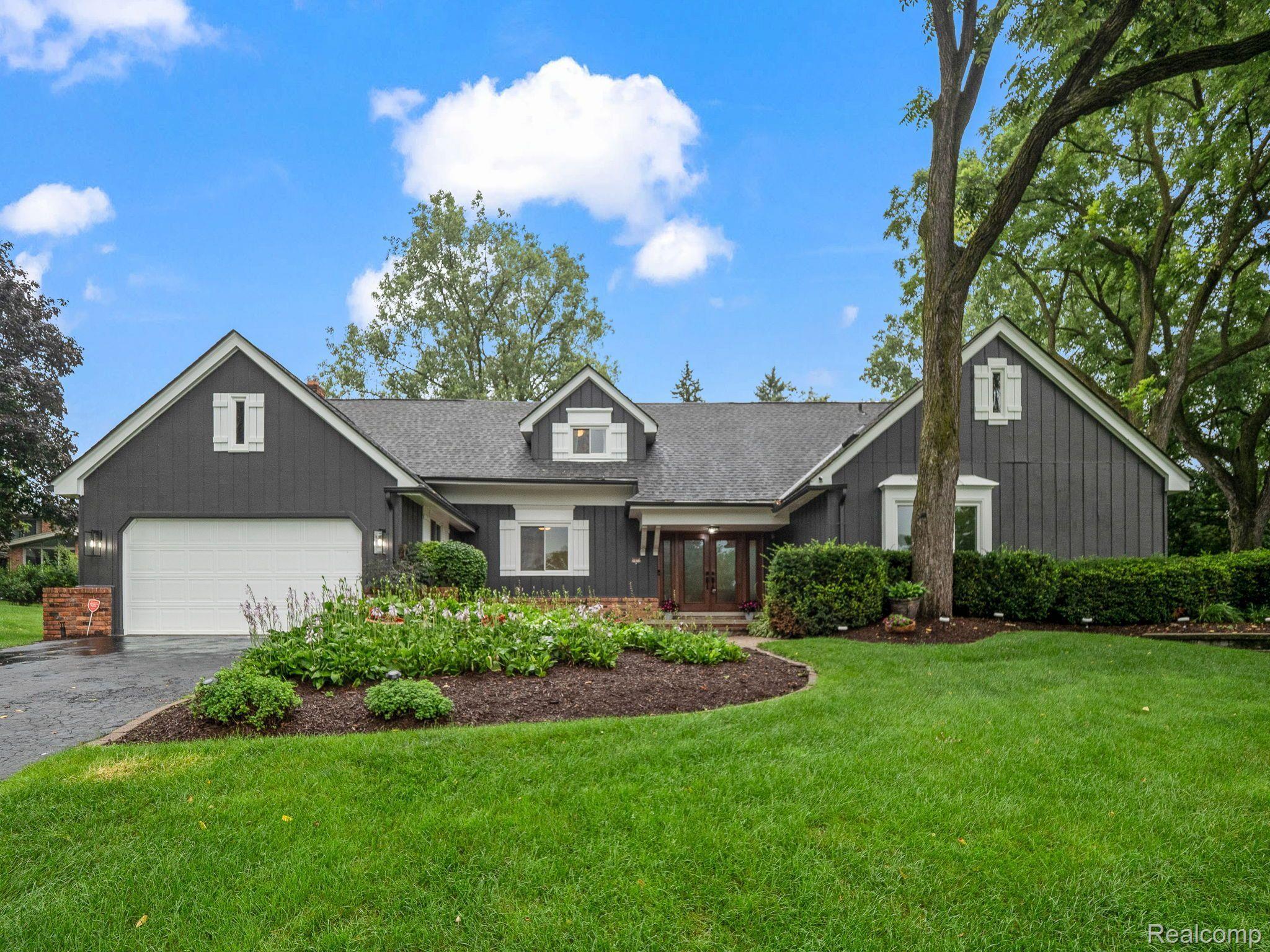 2922 Woodland Ridge