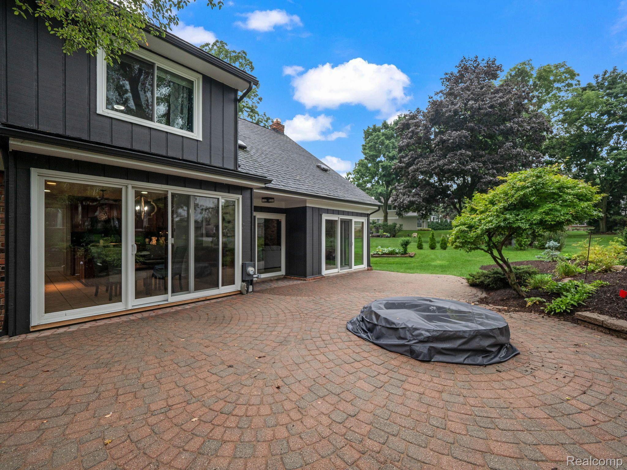 2922 Woodland Ridge