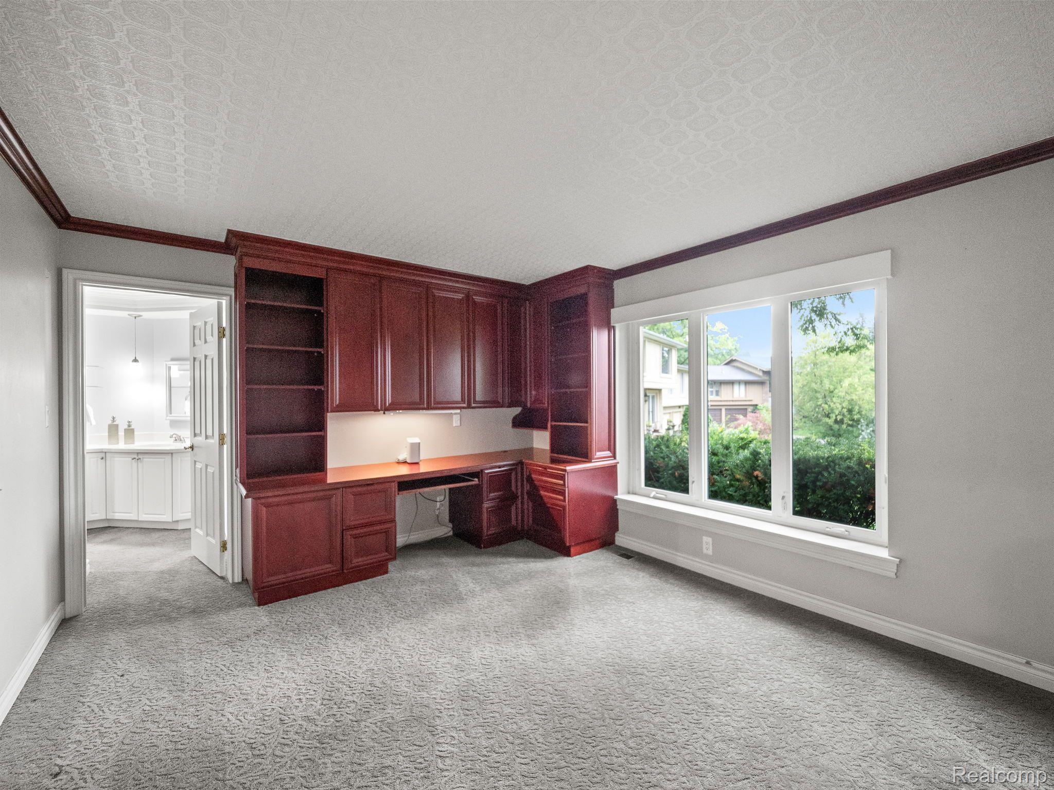 2922 Woodland Ridge