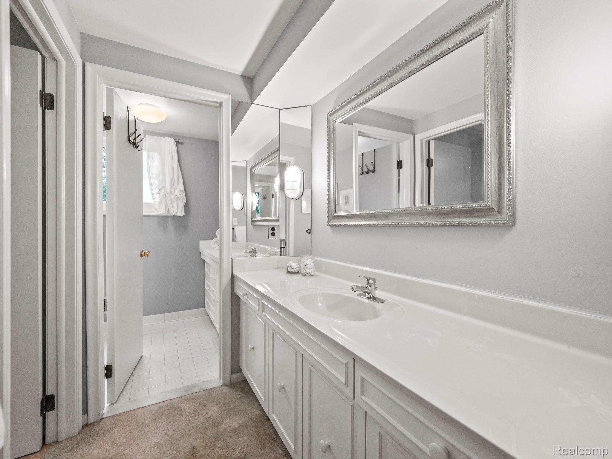 2922 Woodland Ridge