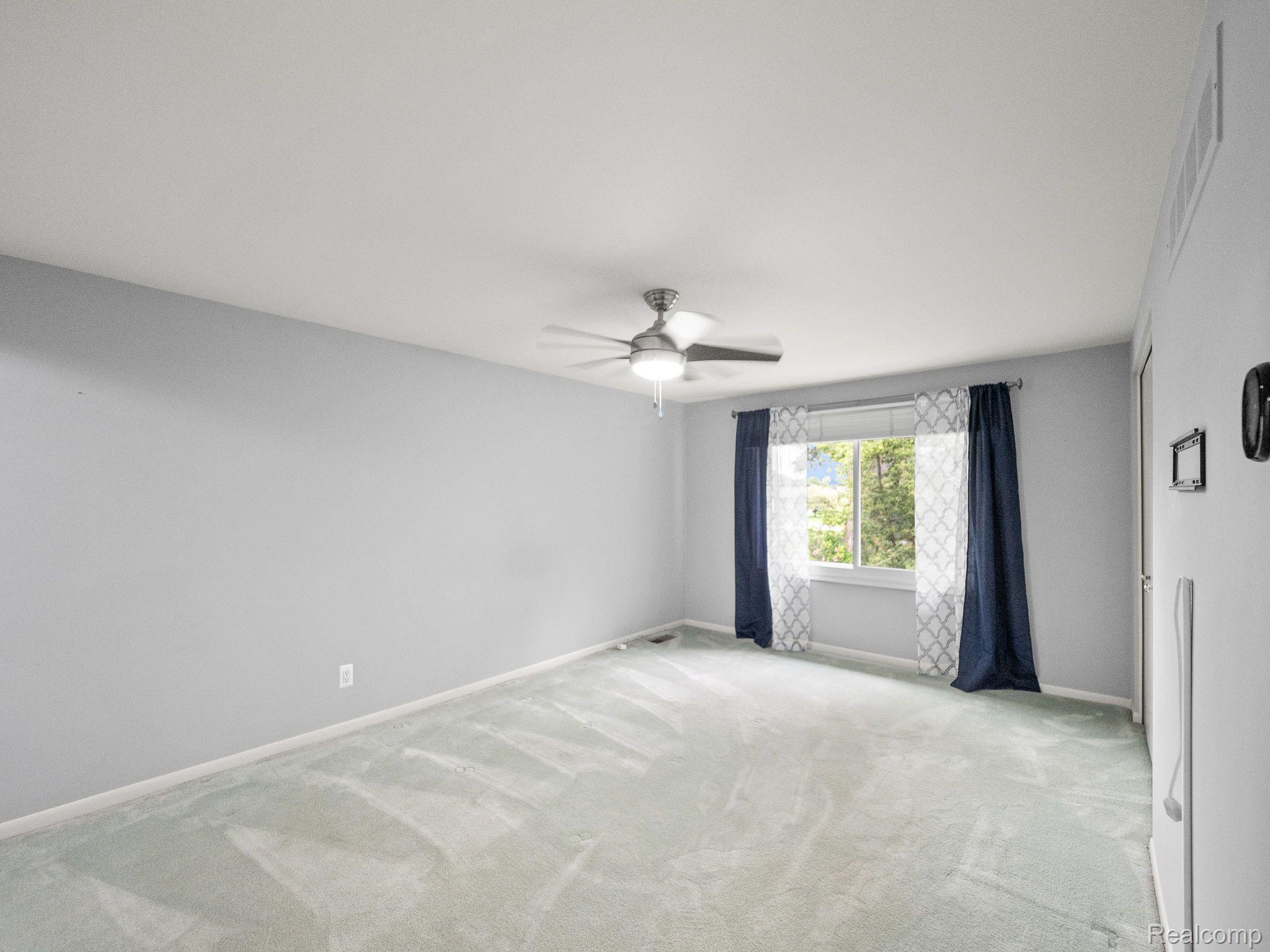 2922 Woodland Ridge