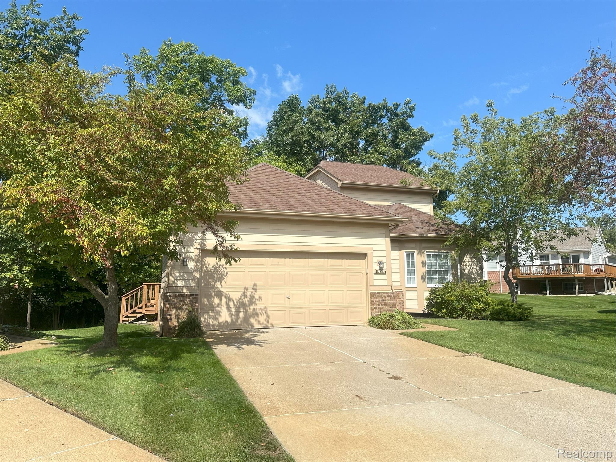 30725 Sandalwood Circle